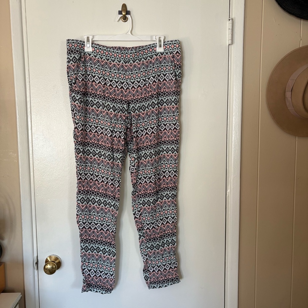 H&M Geometric Patterned Pants